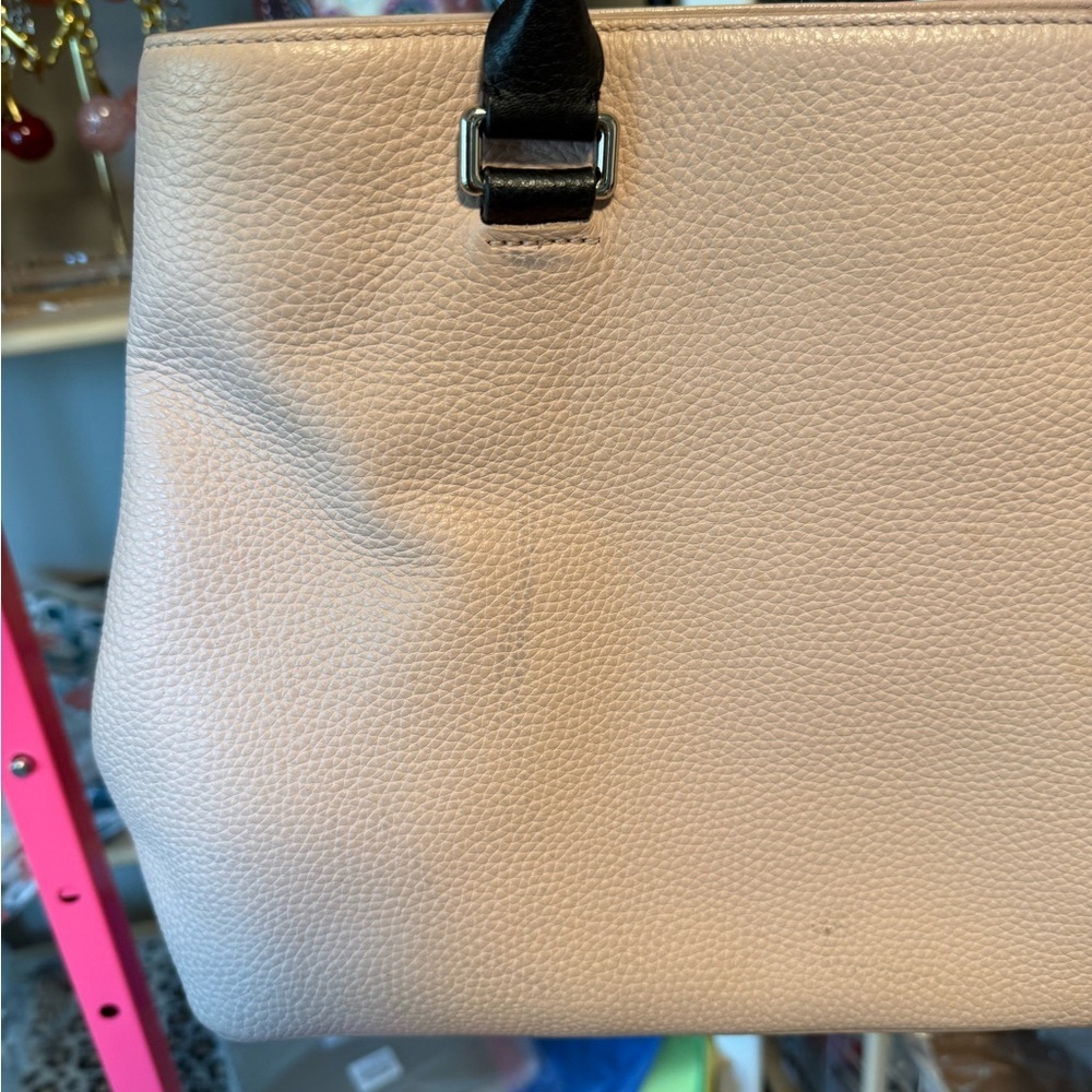 Kate Spade Leather Tote with Black Accents. Fixer upper. - Picture 6 of 9